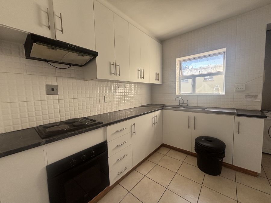2 Bedroom Property for Sale in Humewood Eastern Cape